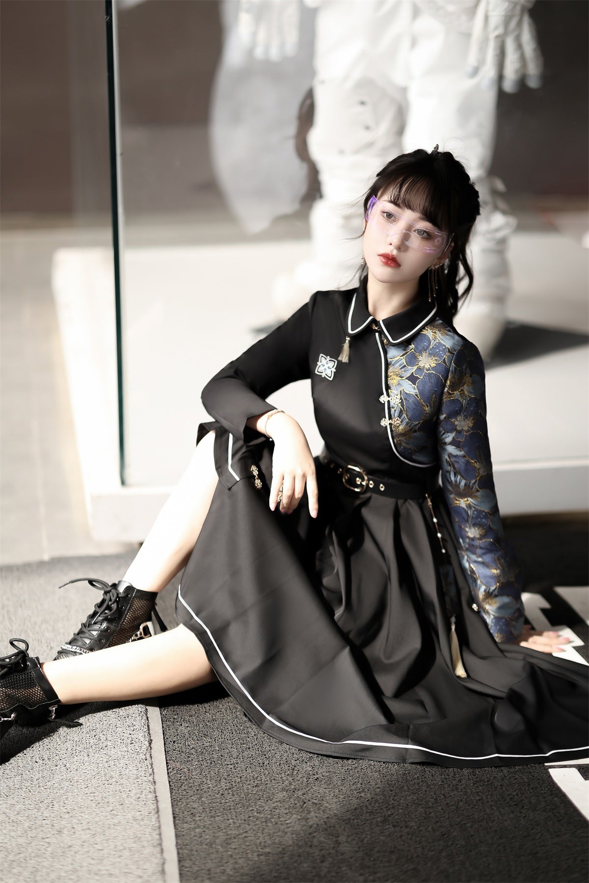 City That Never Sleeps | Modern Black Lolita Chinese Hanfu (不夜城)
