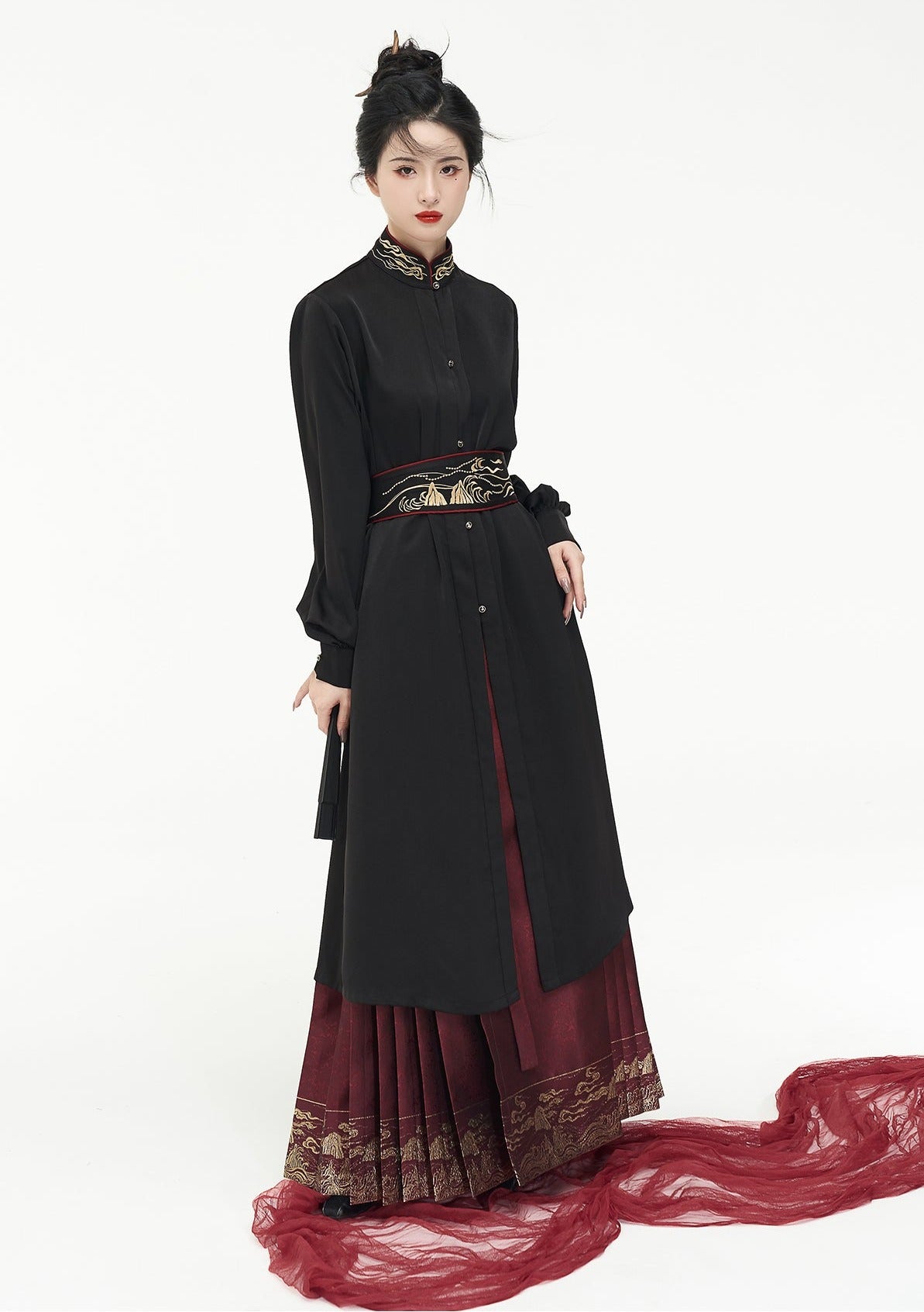 Dawn | Modern 3-pieces Hanfu Set (破晓)