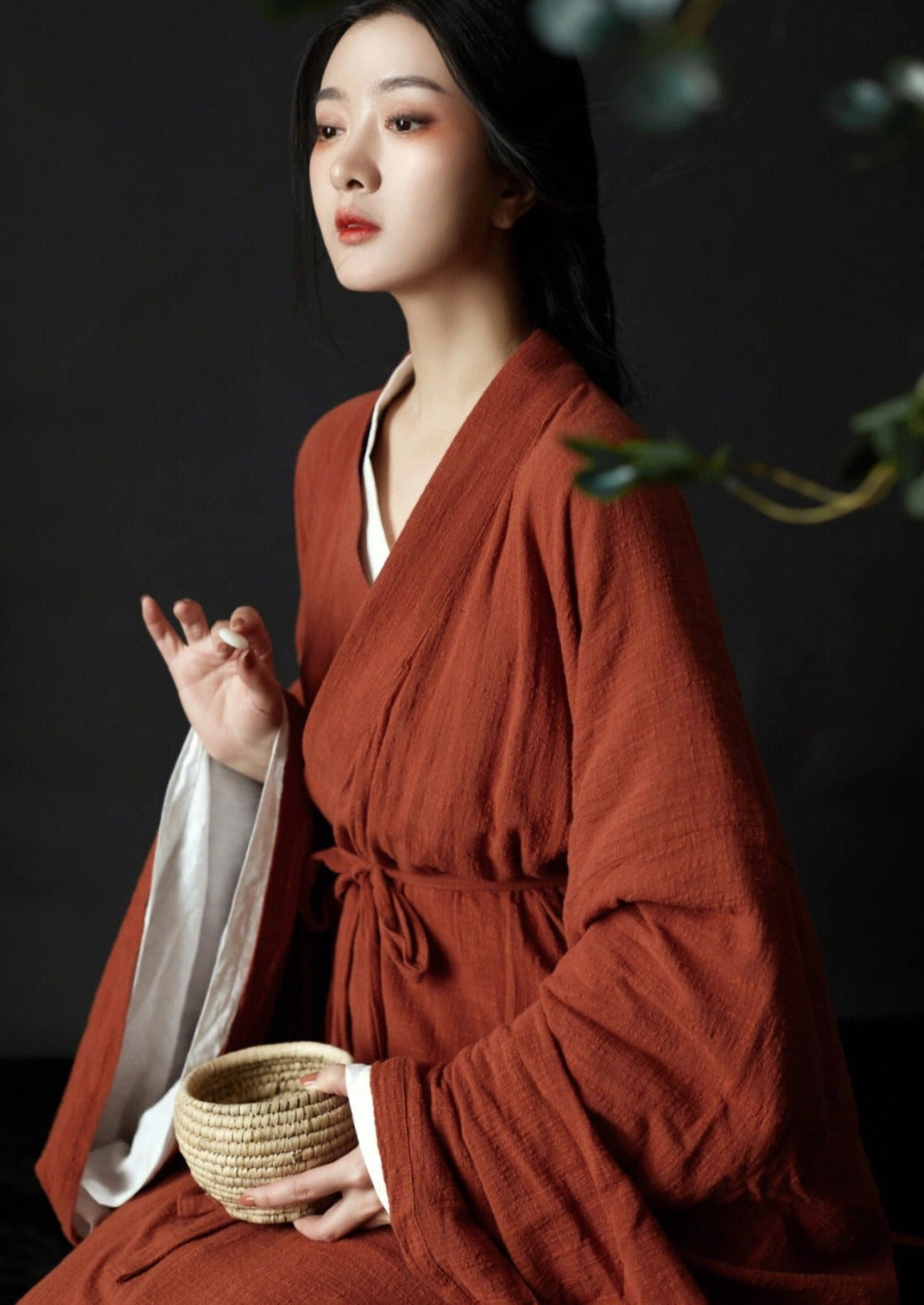 Missing Heart | Han Dynasty Linen Hanfu (戚戚忧思深)