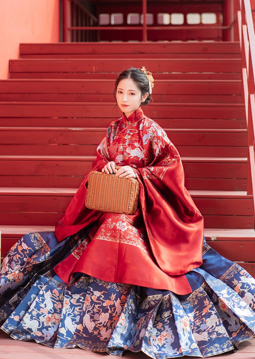 The Royal Cat | Ming Luxury Hanfu (御狸)