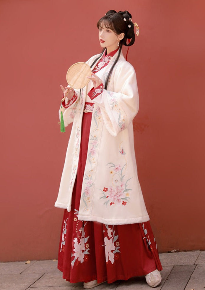 Old Memory | Winter Song Hanfu (苏幕遮)
