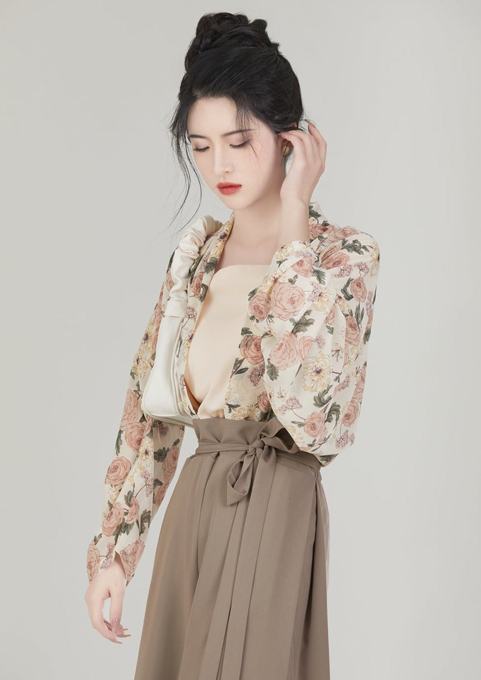 Summer Path | Modern Blue / Beige Hanfu (阡陌)