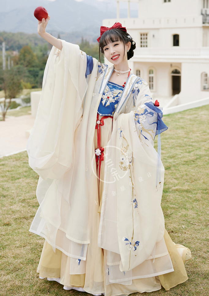 Snow White Princess Hanfu Dress NewMoonDance
