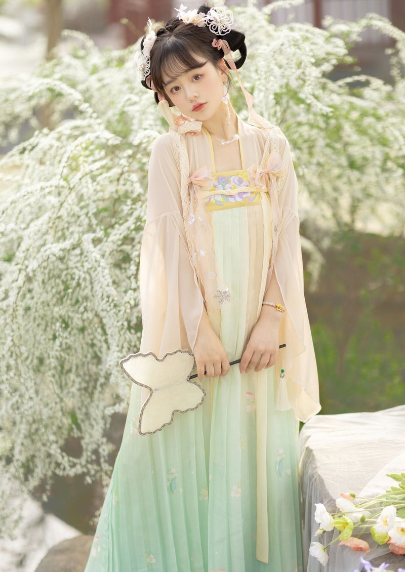 Summer Encounter | Green Hanfu Dress (又见夏)