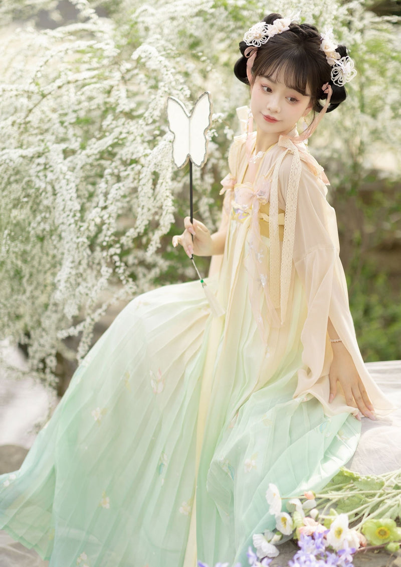 Summer Encounter | Green Hanfu Dress (又见夏)