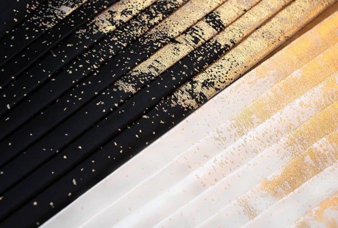 Moon River | Modern Golden Ma Mian Skirt (月生春江)