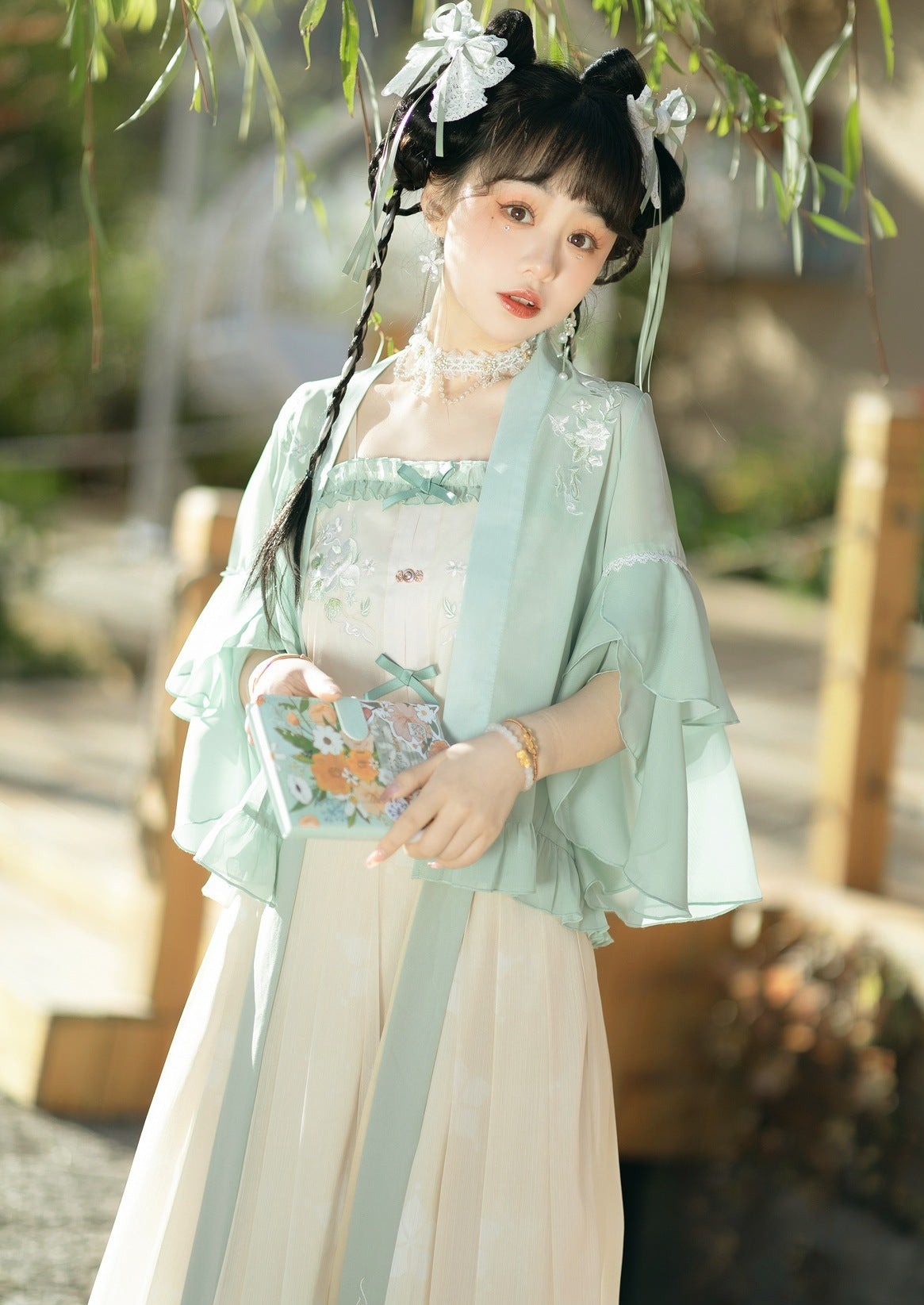 Night Camellia | Green Summer Hanfu Dress (晚山茶)