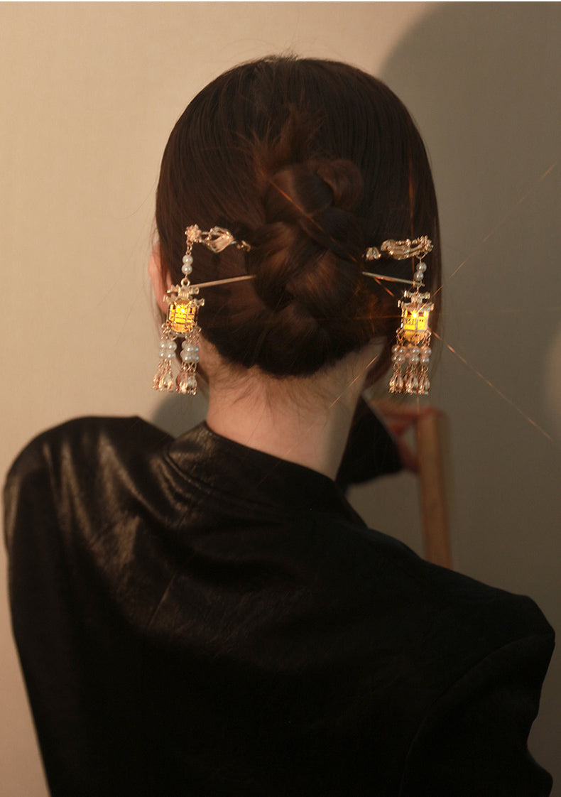 Pavilion | Lantern Tassel Hairpin (PvlHpn01)