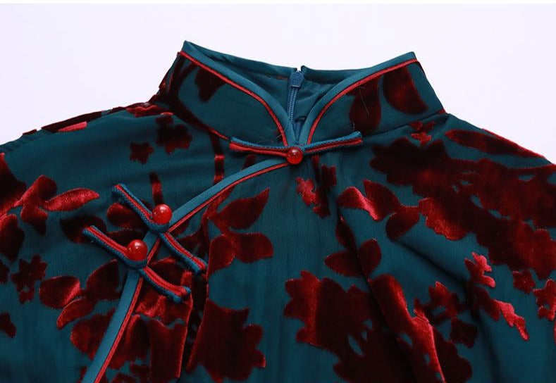 Meiling | Navy Velvet Qipao (夜上海)