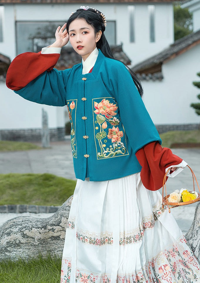Water Trout | Ming Hanfu Cardigan (青鲤)
