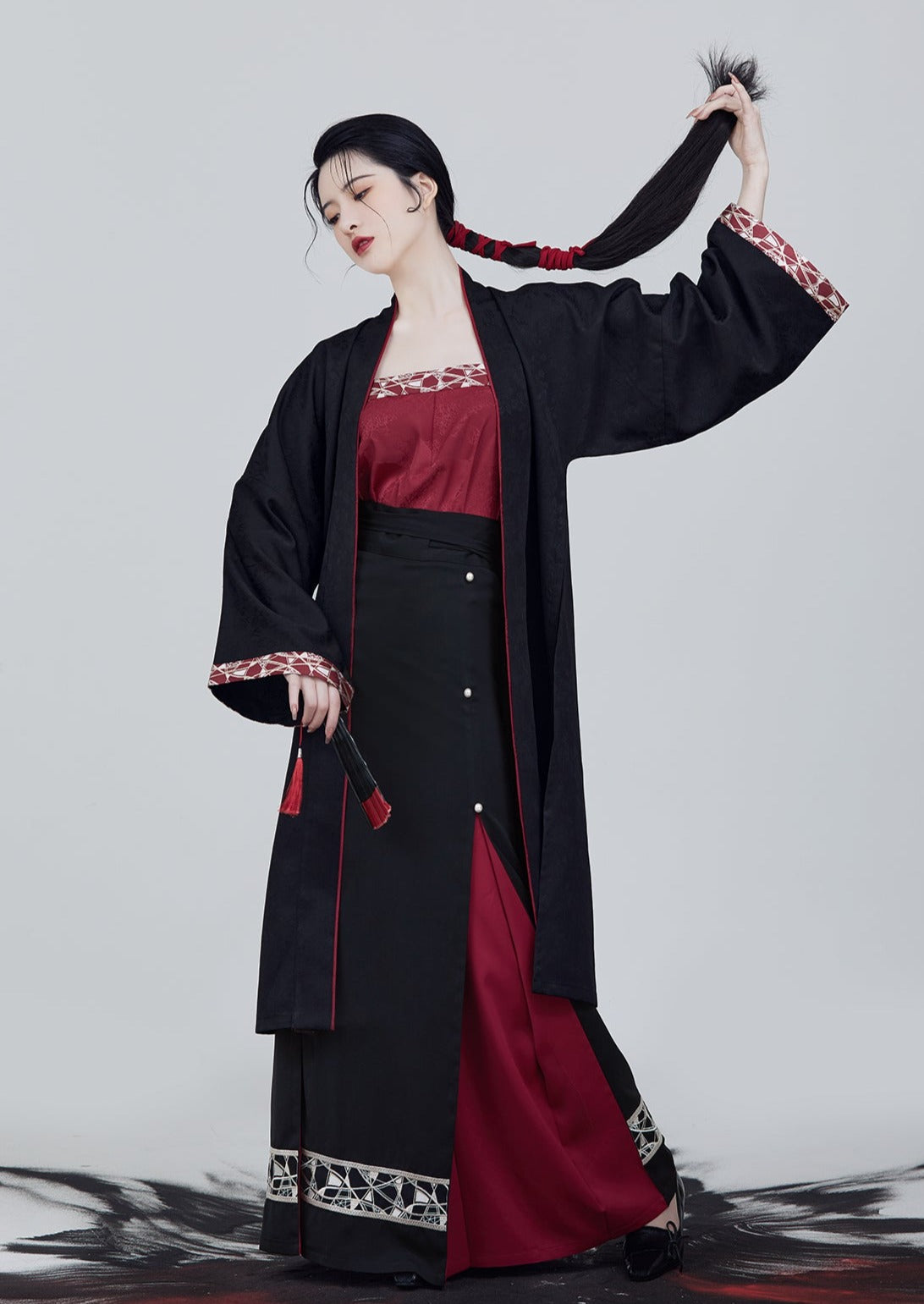 Crimson Ink  | Modern Black Hanfu (绯墨)