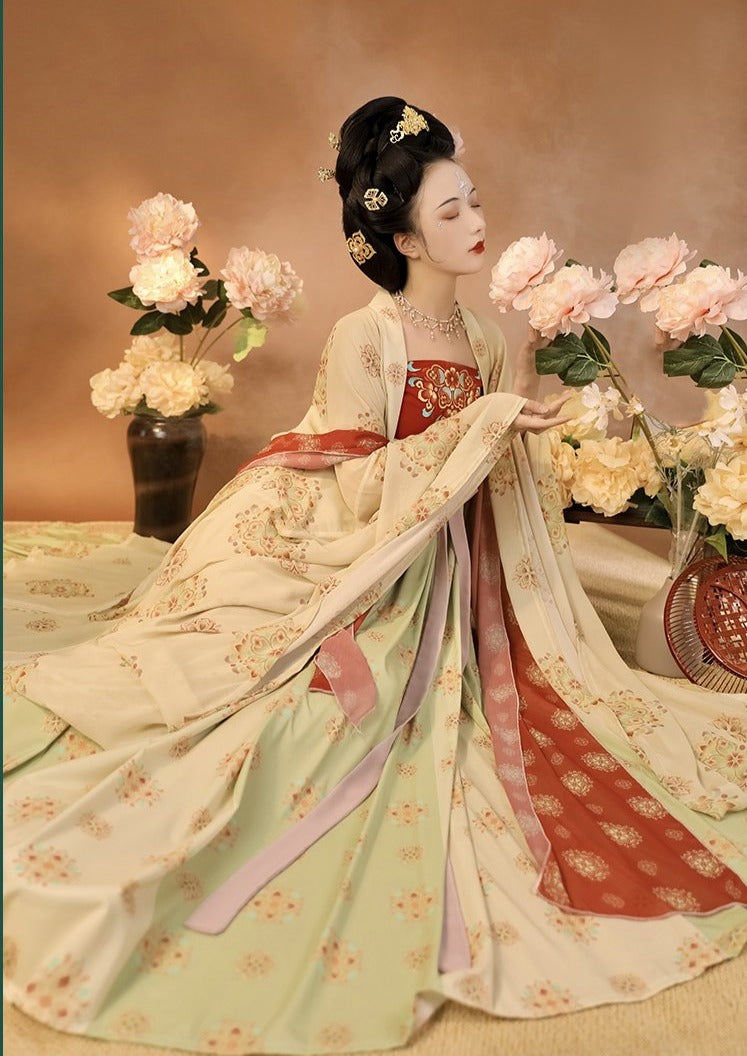 The Legend | Tang Yellow Hanfu (燕云台)