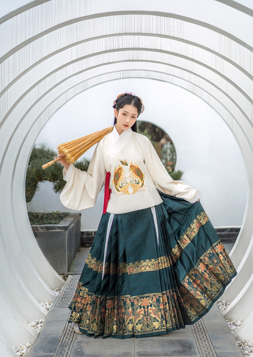 Water Trout | Ming Hanfu Shirt (青鲤)