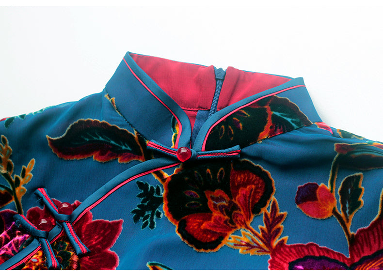 Camellia | Vintage Velvet Qipao (蓝山茶)