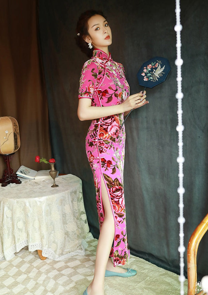 Pink Rose | Vintage Velvet Qipao (红玫瑰)