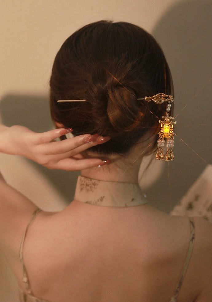 Pavilion | Lantern Tassel Hairpin (PvlHpn01)