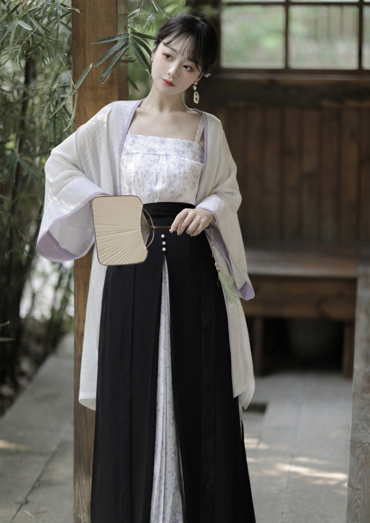 Flower Mirror | Modern Purple Hanfu (繁花镜)