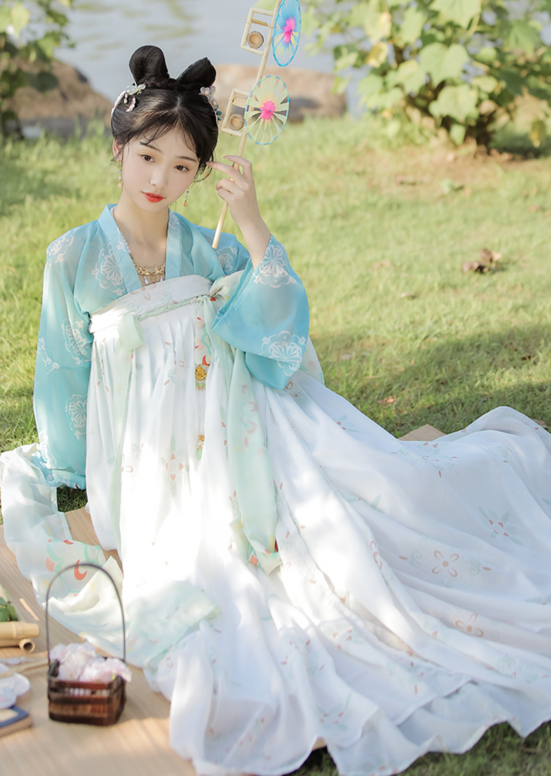 Little Lime | Blue White Hanfu Dress (素渺)