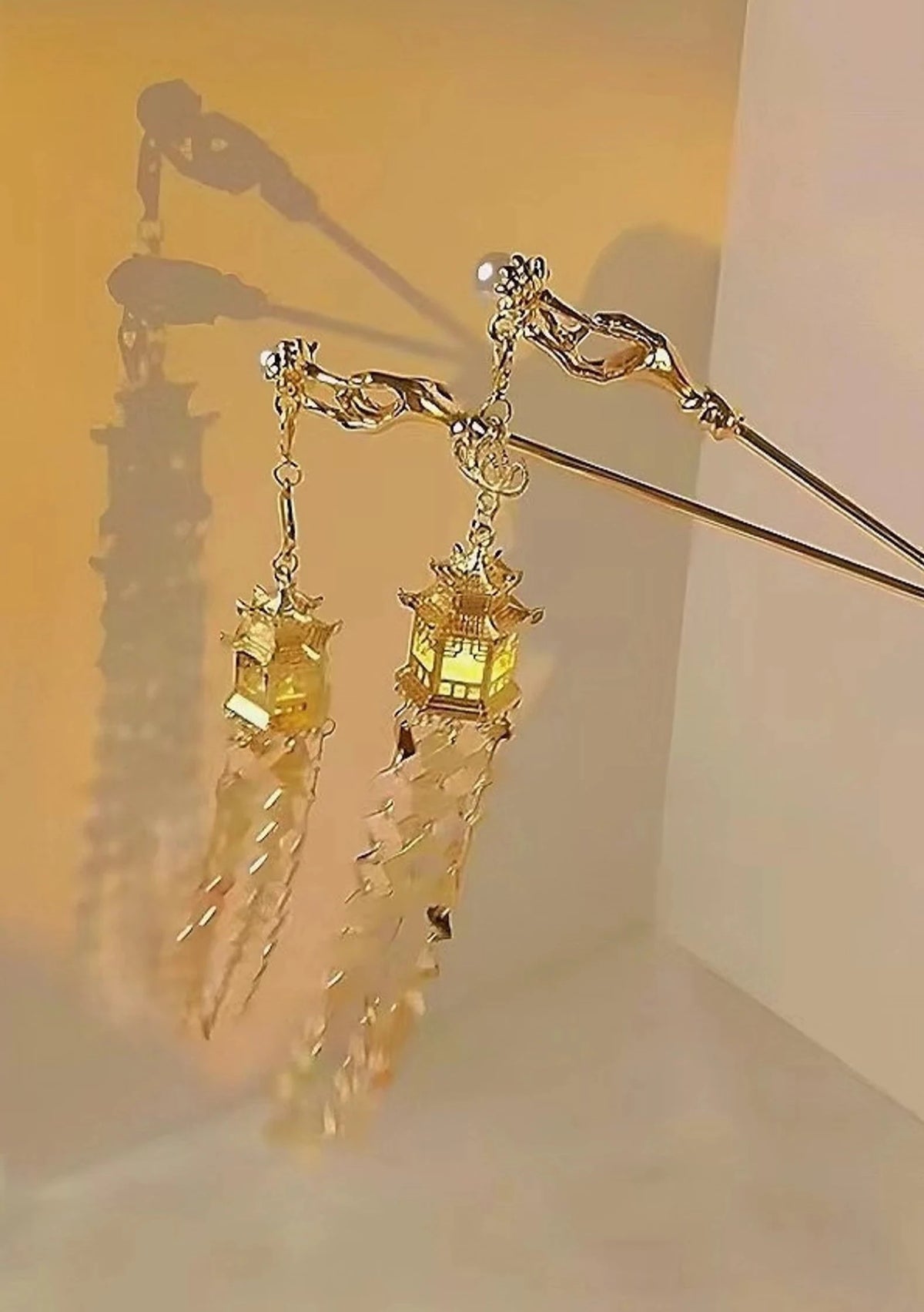 Pavilion | Lantern Tassel Hairpin (PvlHpn01)