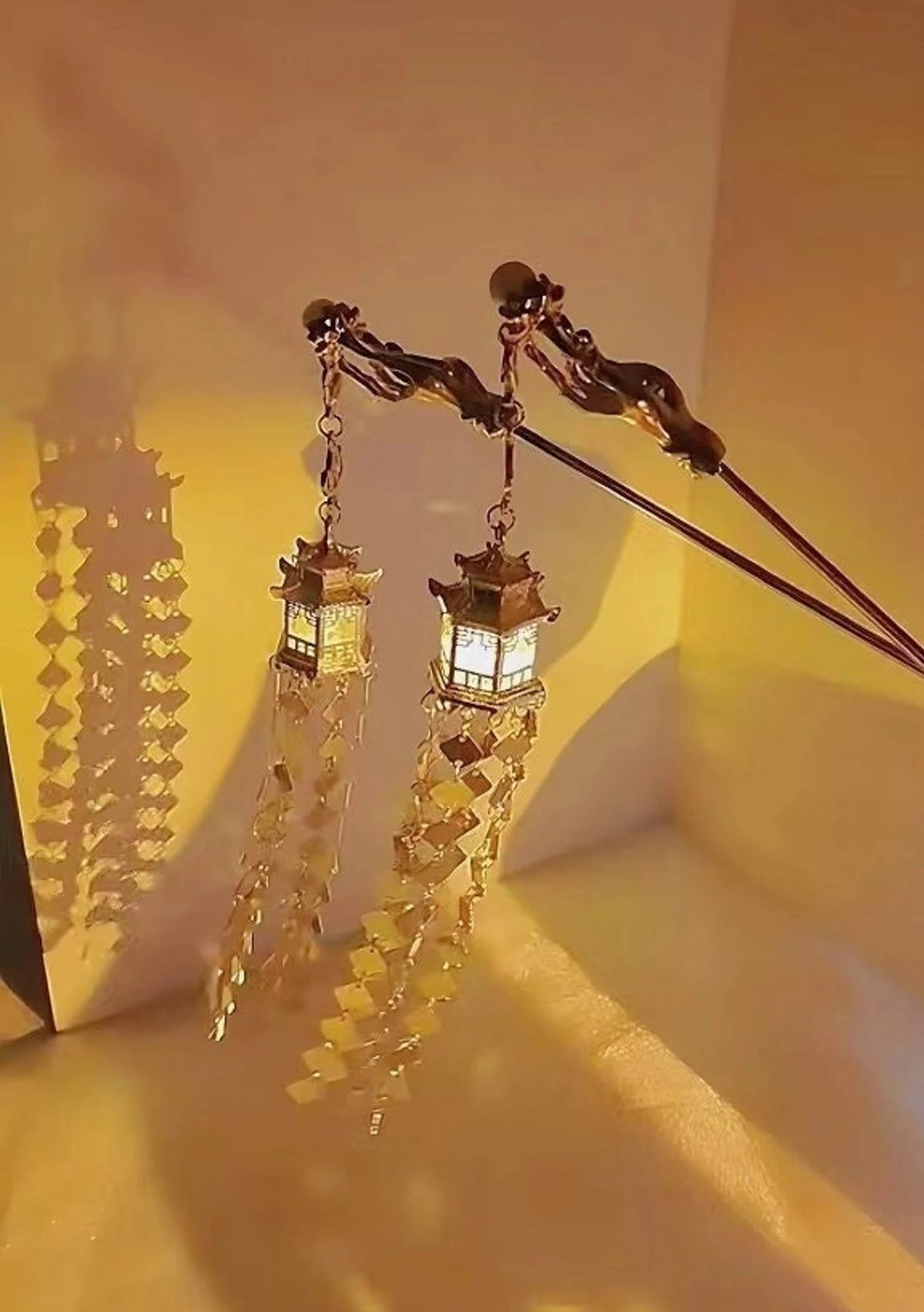 Pavilion | Lantern Tassel Hairpin (PvlHpn01)